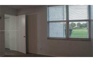 9421 Evergreen Pl APT 103, Davie, FL 33324, - MLS#A11927244