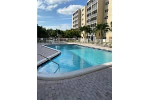 610 NE 12th Ave APT 308, Hallandale Beach, FL 33009, - MLS#A11927259