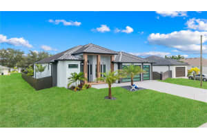 105 SW 33rd Pl, Cape Coral, FL 33991, - MLS#A11927264