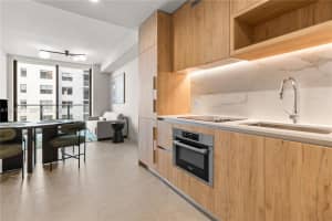 11 NE 6th St #3213, Miami, FL 33132, - MLS#A11927275