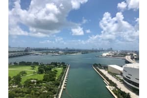 888 Biscayne Blvd 2412, Miami