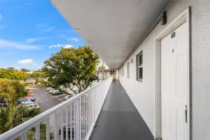 116 Royal Pk Dr APT 4D, Oakland Park, FL 33309, - MLS#A11927304