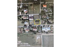 176 Sw 179 Miami, FL 33187 - MLS#A11927318