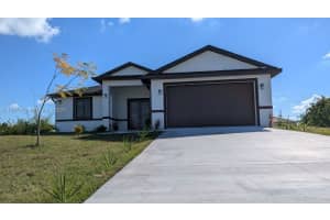 8033 Oakleaf Cir, LaBelle, FL 33935, - MLS#A11927319