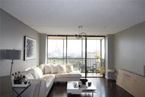 20379 W Country Club Dr 2237 Aventura, FL 33180 - MLS#A11927348