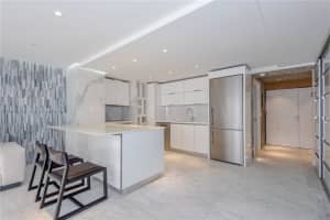 6423 Collins Ave 304 Miami Beach, FL 33141 - MLS#A11927384