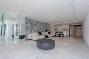 6423 Collins Ave 304 Miami Beach, FL 33141 - MLS#A11927384