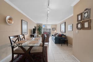 1776 James Ave APT 5B, Miami Beach, FL 33139, - MLS#A11927407