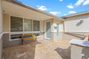 7601 Embassy Blvd Miramar, FL 33023 - MLS#A11927413