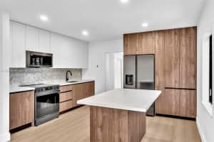 1123 NE 1st Ave., Fort Lauderdale, FL 33304, - MLS#A11927429