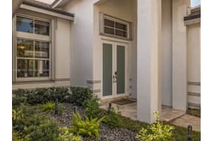 2396 Pheasant Ln Weston, FL 33327 - MLS#A11927431