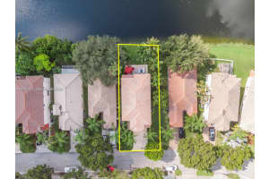 4950 Pelican Mnr Coconut Creek, FL 33073 - MLS#A11927444