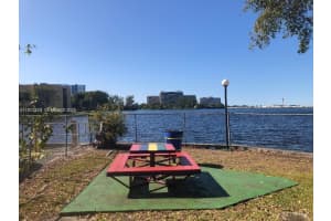 4705 NW 7th St Apt 204-7, Miami, FL 33126, - MLS#A11927458