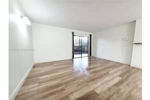 18815 NW 62nd Ave Apt 111-10, Hialeah, FL 33015, - MLS#A11927459