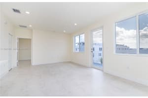 6450 NW 102nd Path Apartment 303, Doral, FL 33178, - MLS#A11927491