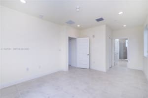 6450 NW 102nd Path Apartment 303, Doral, FL 33178, - MLS#A11927491
