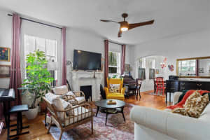 929 Meridian Ave 1 Miami Beach, FL 33139 - MLS#A11927505