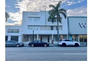 7326 Collins Ave Apt 304, Miami Beach, FL 33141, - MLS#A11927542