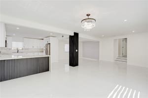 MLS# A11927584, North Miami, Florida 33161