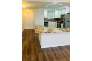 3100 W Rolling Hills Cir 310 Davie, FL 33328 - MLS#A11927614