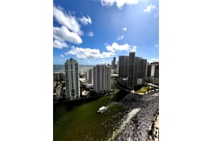 325 S Biscayne Blvd, Miami, FL 33131, - MLS#A11927625