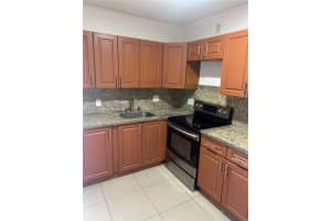 1501 Lauderdale Villa Dr, Fort Lauderdale