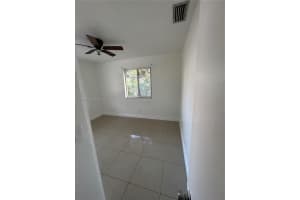 1501 Lauderdale Villa Dr, Fort Lauderdale, FL 33311, - MLS#A11927648