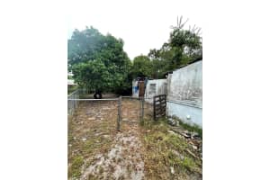 4240 NE 3rd Ave, Pompano Beach, FL 33064, - MLS#A11927649