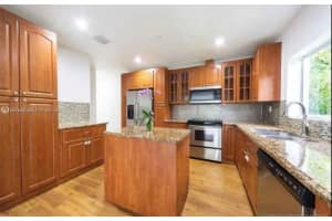 819 Capri St Coral Gables, FL 33134 - MLS#A11927676