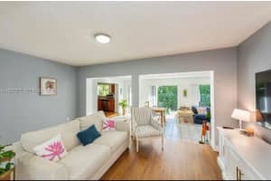 819 Capri St Coral Gables, FL 33134 - MLS#A11927676