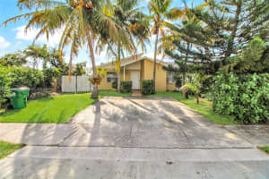 11324 SW 187th Terrace, Miami, FL 33157, - MLS#A11927707