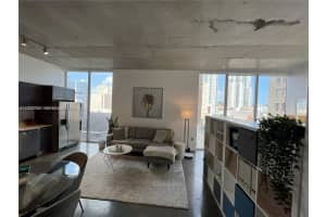 151 Se 1st St 702, Miami