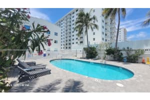 335 Ocean Dr APT 215, Miami Beach, FL 33139, - MLS#A11927769