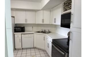 6300 S Falls Cir Dr 314 Lauderhill, FL 33319 - MLS#A11927792