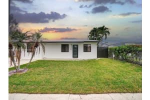 7881 Hope St Hollywood, FL 33024 - MLS#A11927812