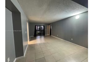 855 NE 209th St Apt 102-34, Miami, FL 33179, - MLS#A11927834