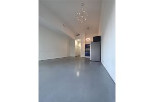 253 Ne 2nd St 324 Miami, FL 33132 - MLS#A11927849