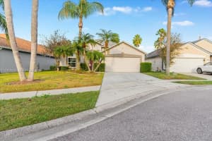 13923 Tallowridge Ct Orlando, FL 32837 - MLS#A11927870