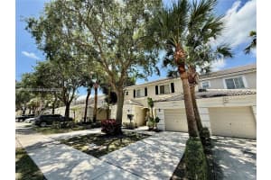 4855 Palmbrooke Cir 4855 West Palm Beach, FL 33417 - MLS#A11927937