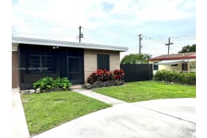 6228 Taylor St 1 Hollywood, FL 33024 - MLS#A11927966