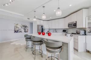 3370 Hidden Bay Dr 1207 Aventura, FL 33180 - MLS#A11927981