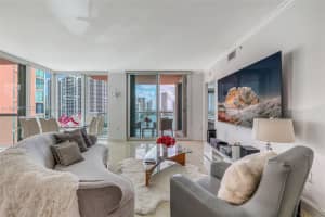 3370 Hidden Bay Dr 1207 Aventura, FL 33180 - MLS#A11927981