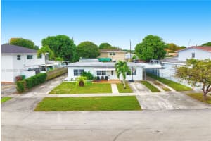 1540 E 8th Ct Hialeah, FL 33010 - MLS#A11928003