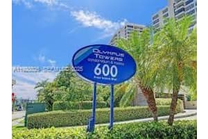 600 Three Islands Blvd 1014 Hallandale Beach, FL 33009 - MLS#A11928026