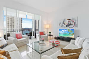 900 Brickell Key Blvd 2002 Miami, FL 33131 - MLS#A11928027
