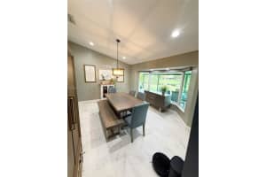 15500 Carriage Ct Davie, FL 33331 - MLS#A11928044