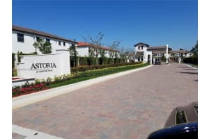 8883 Nw 102nd Pl 8883 Doral, FL 33178 - MLS#A11928070