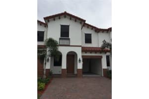8883 Nw 102nd Pl 8883 Doral, FL 33178 - MLS#A11928070
