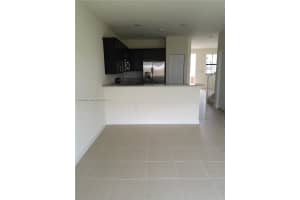 8883 Nw 102nd Pl 8883 Doral, FL 33178 - MLS#A11928070