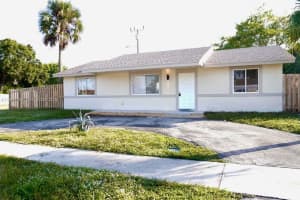 7800 Sw 8th Ct, North Lauderdale